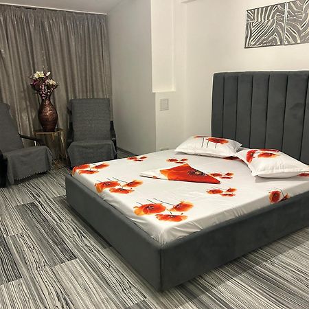 Enzso Residence Ap 2 Cam,Piata Natiunile Unite, Nr3-5,Bloc B2, Sc2, Et 1, Ap34 Bukarest Kültér fotó