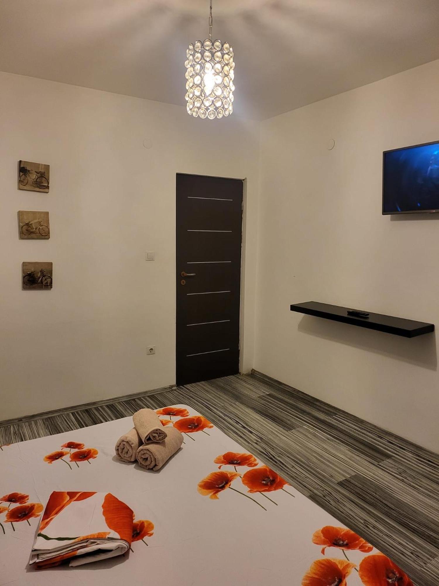 Enzso Residence Ap 2 Cam,Piata Natiunile Unite, Nr3-5,Bloc B2, Sc2, Et 1, Ap34 Bukarest Kültér fotó
